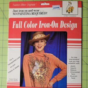 Vintage Full Color Iron On Cockatoo Design
